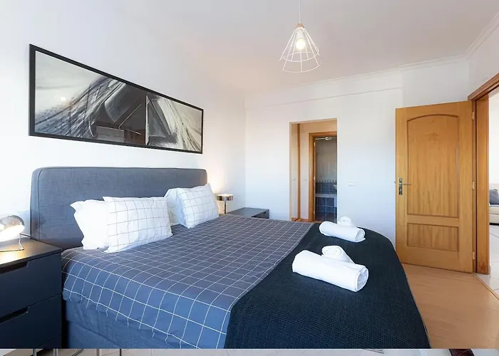 Lagos Beach Apartment *