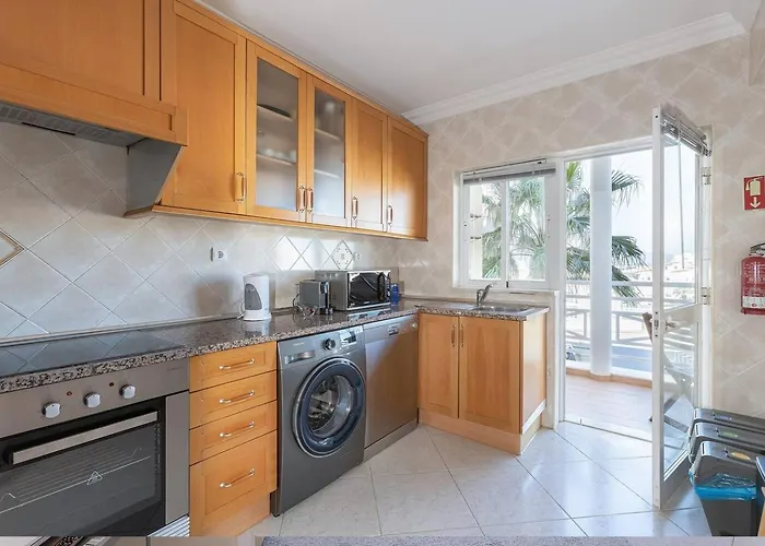 Lagos Beach Apartment アパート ラゴス