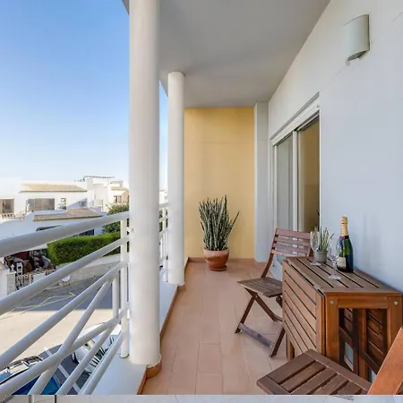 Lagos Beach Apartment * Lagos